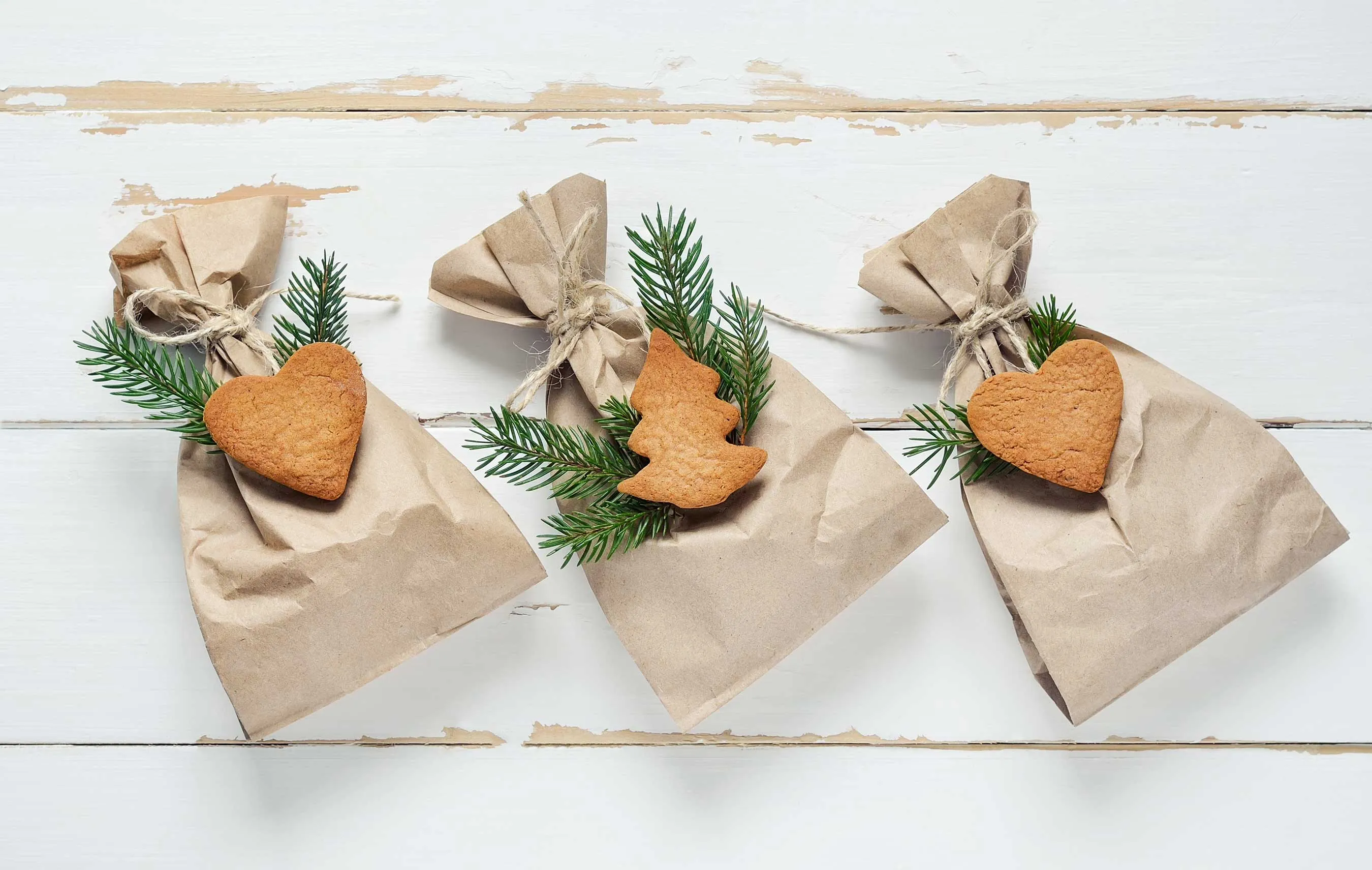 Eco-Friendly Ways to Wrap Great Gifts with Greens Moving Solutions 1