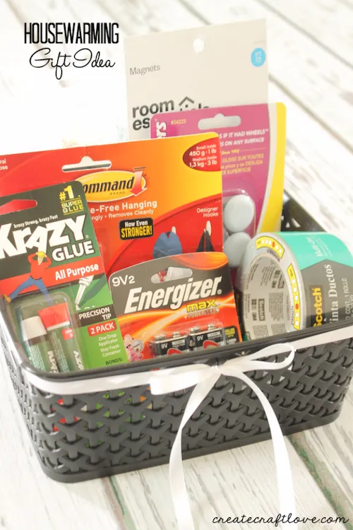 Five Heartfelt Housewarming Gifts - #MoveWithGreens 1
