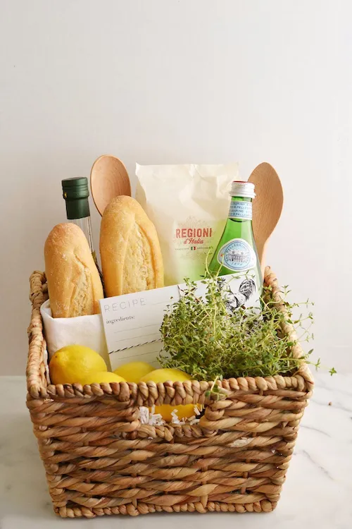 Five Heartfelt Housewarming Gifts - #MoveWithGreens 3